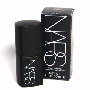 Nars Firming Foundation COLOR: FIJI BNIB FULL SIZE